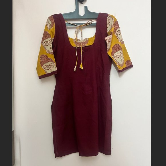 Kalamkaari Buddha Print Top - Picture 2 of 6